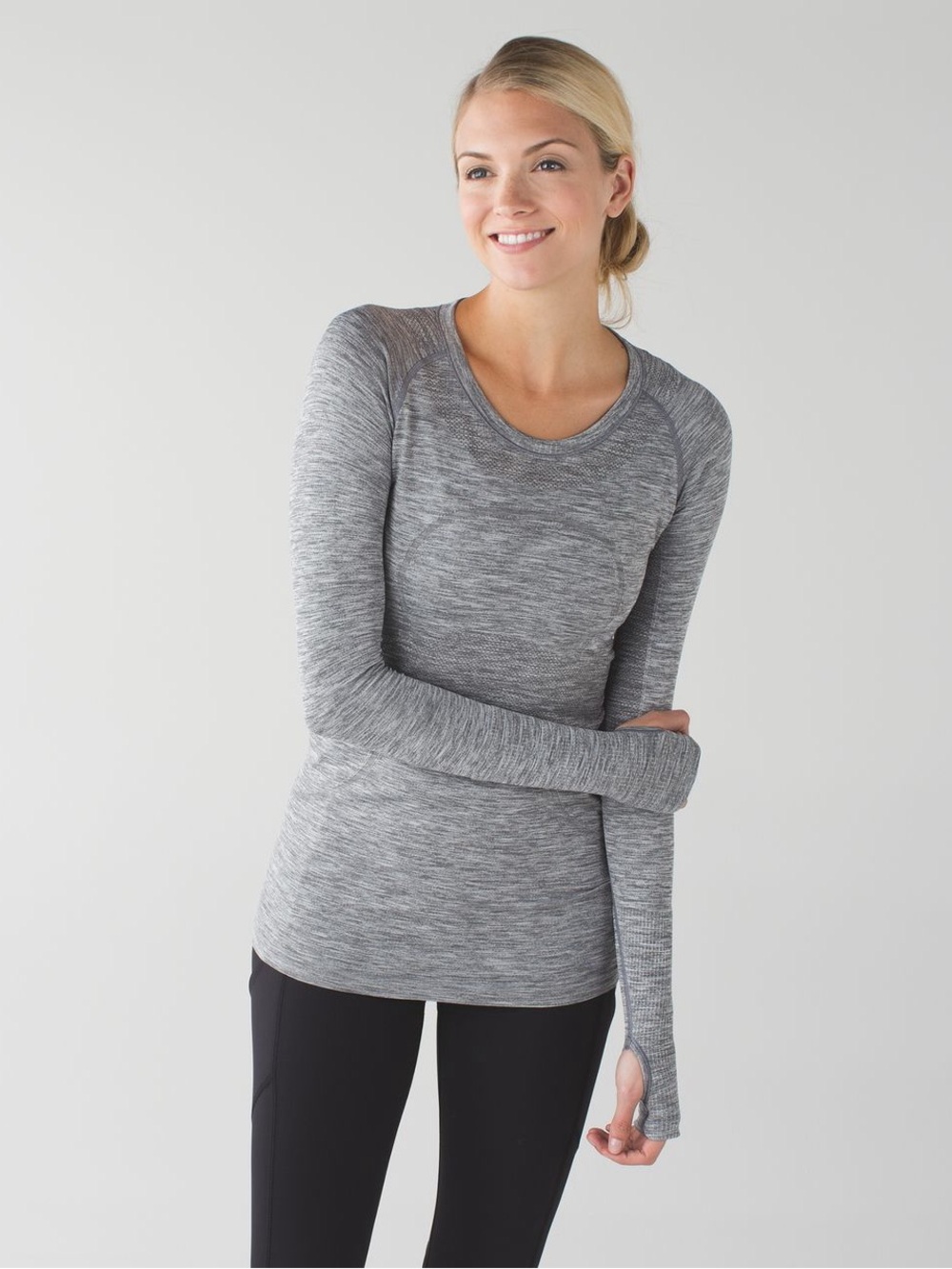 Lululemon Swiftly Tech Long Sleeve Crew
Heathered Slate